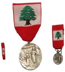 الدرجة الثالثة - فضي